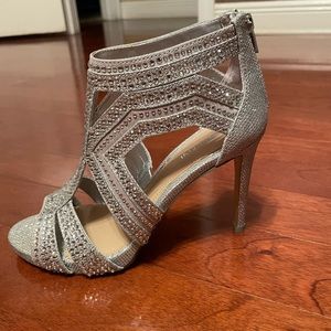Gianni Bini Sianna bejeweled sandals.         Size 7.5